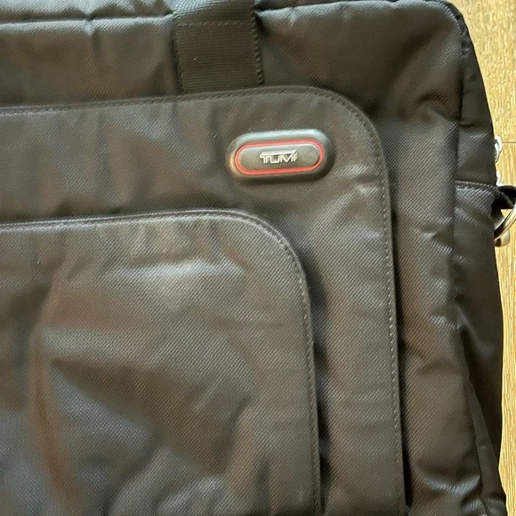 Tumi Black Laptop Bag for Men used - Picture 3 of 10